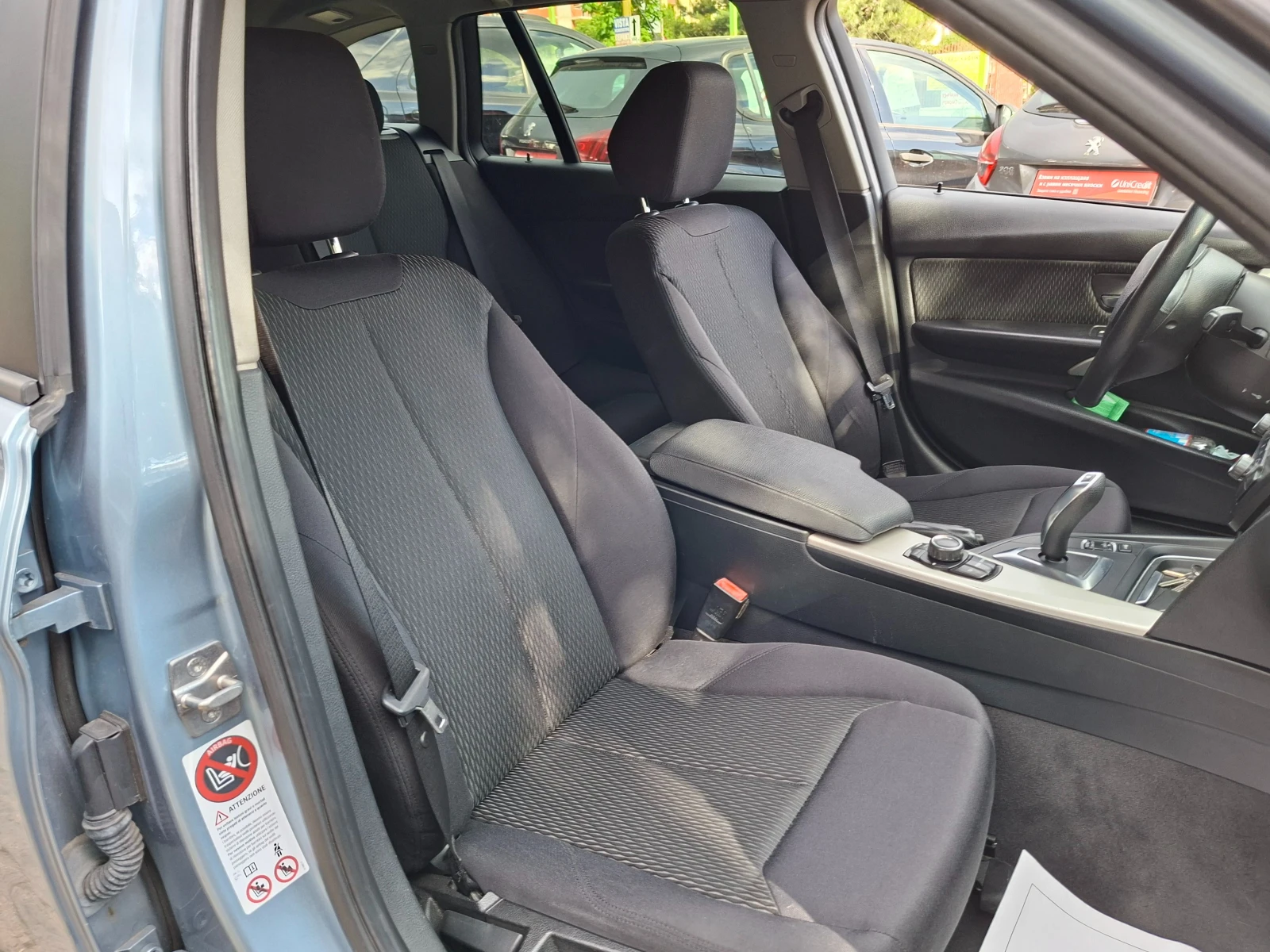 BMW 320 2.0D* AUTOMATIC* 36м. х 239EUR.* , снимка 14 - Автомобили и джипове - 54691162