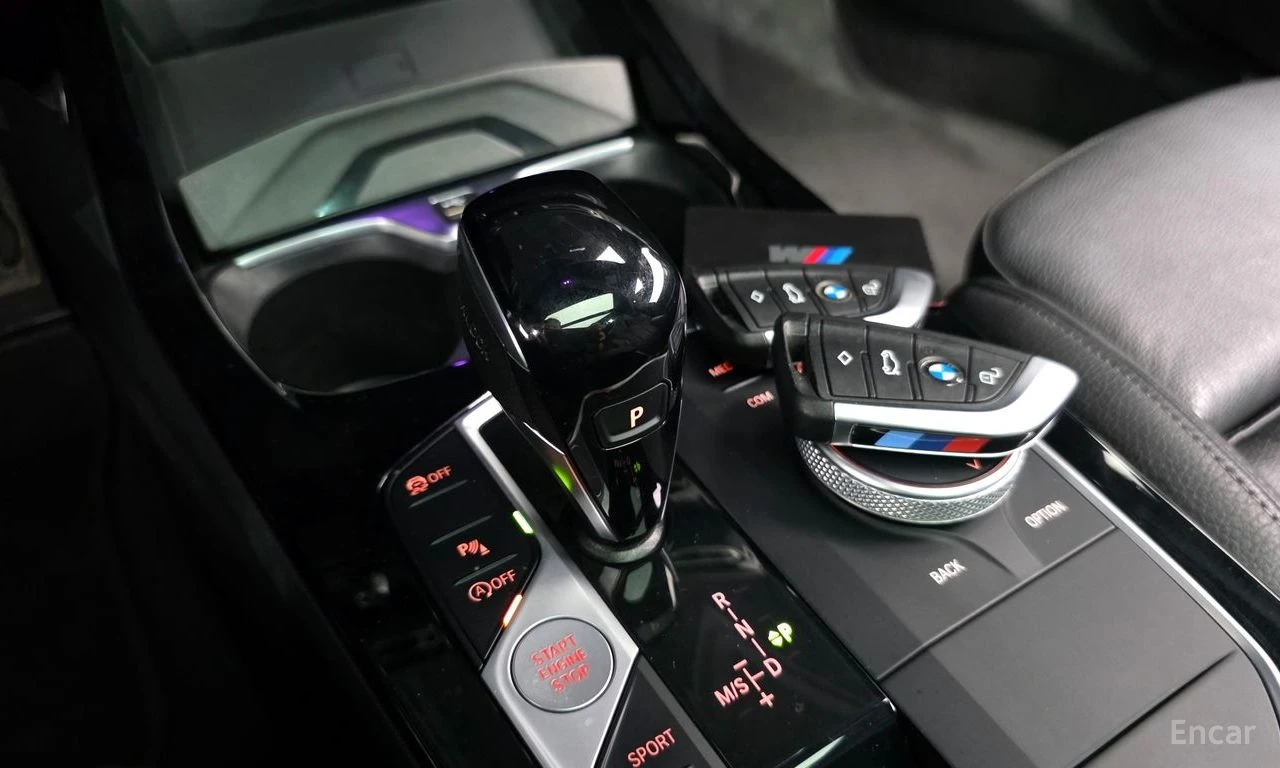 BMW 135 M135I* xDRIVE* PRISM EDITION , снимка 9 - Автомобили и джипове - 54915841