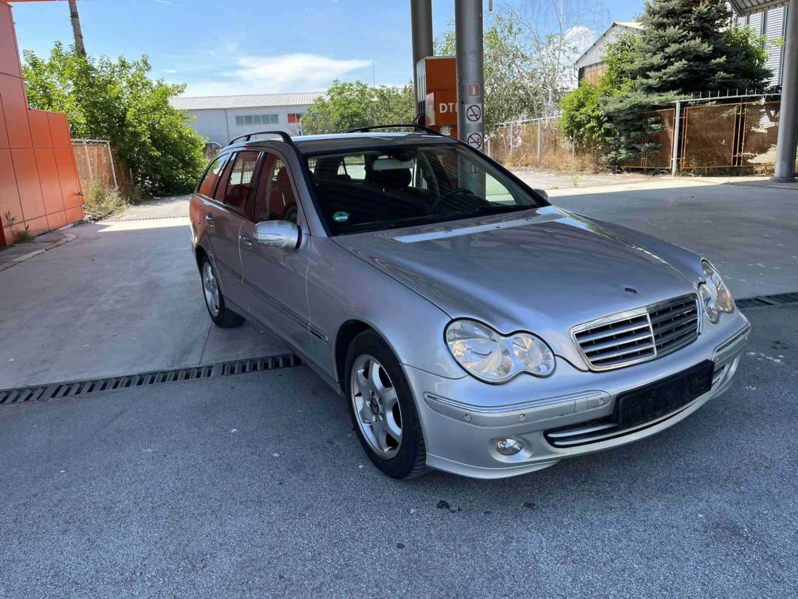 Mercedes-Benz C 200 Kompresor, снимка 7 - Автомобили и джипове - 55105681