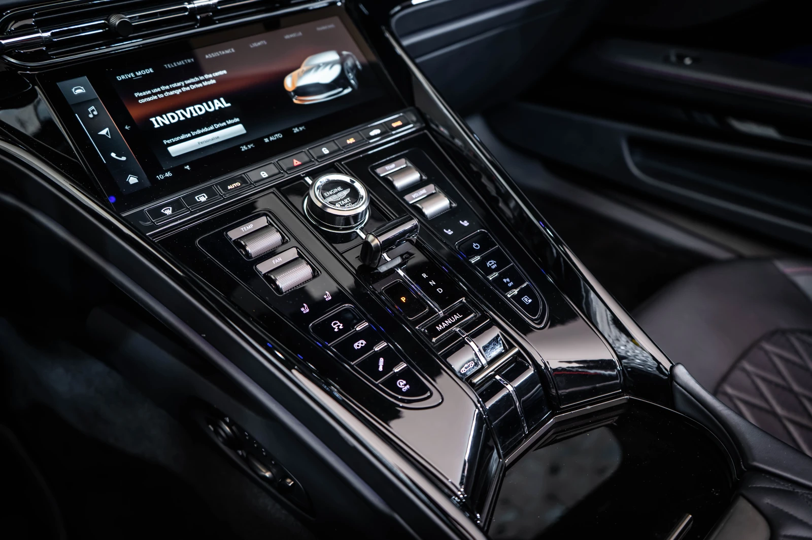 Aston Martin Други DB12 Volante Aluminite Silver, снимка 9 - Автомобили и джипове - 56206365