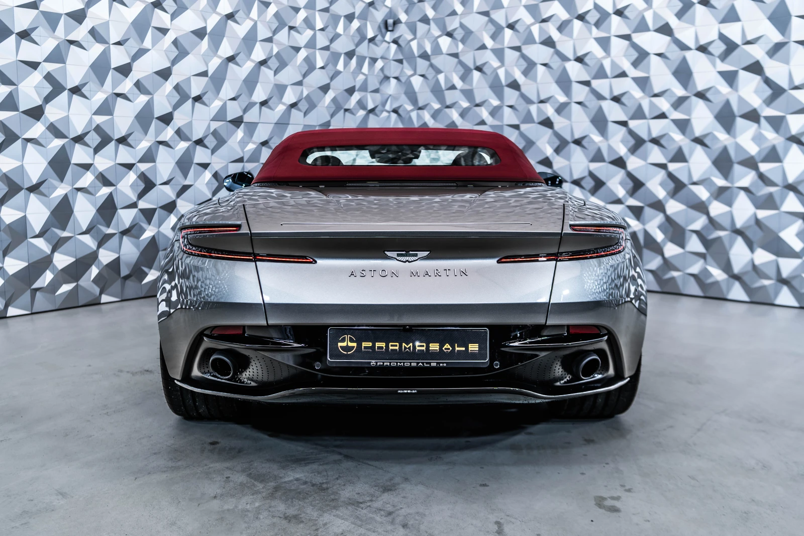 Aston Martin Други DB12 Volante Aluminite Silver, снимка 5 - Автомобили и джипове - 56206365