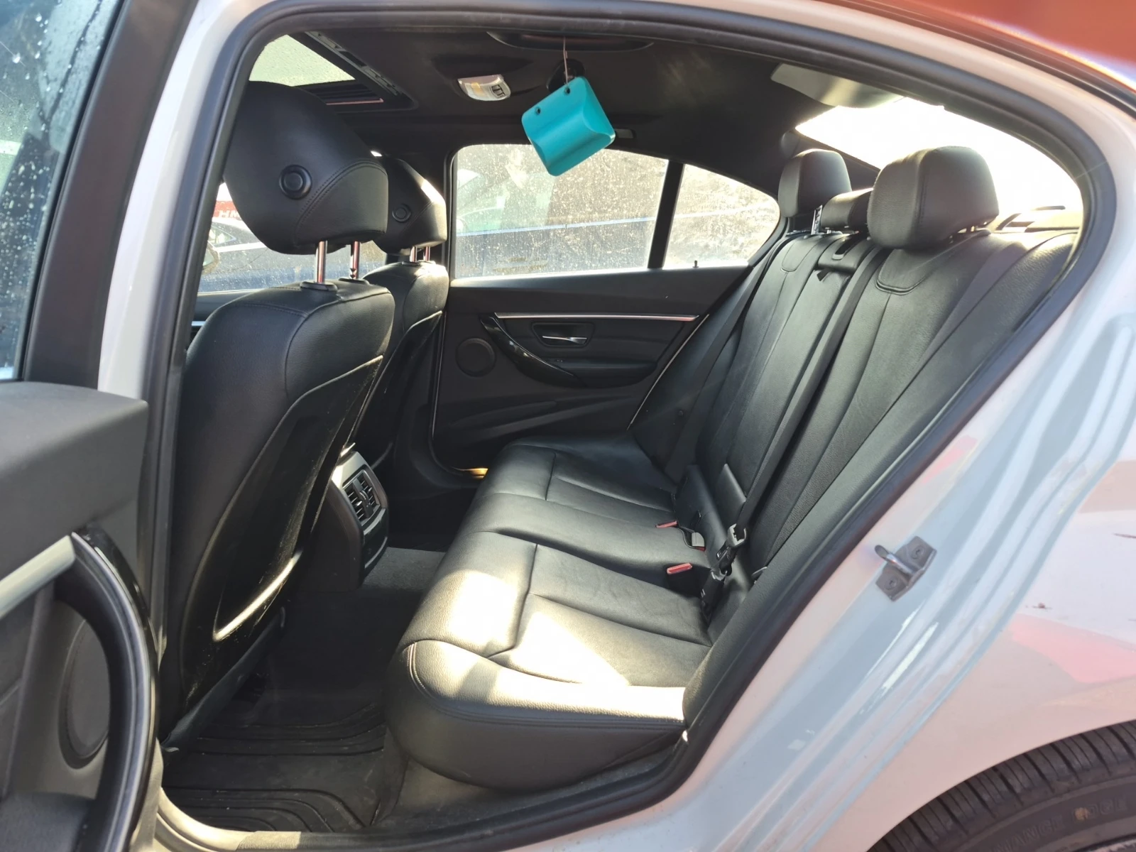 BMW 330 XDRIVE / ���������� | Mobile.bg � ����������� 14