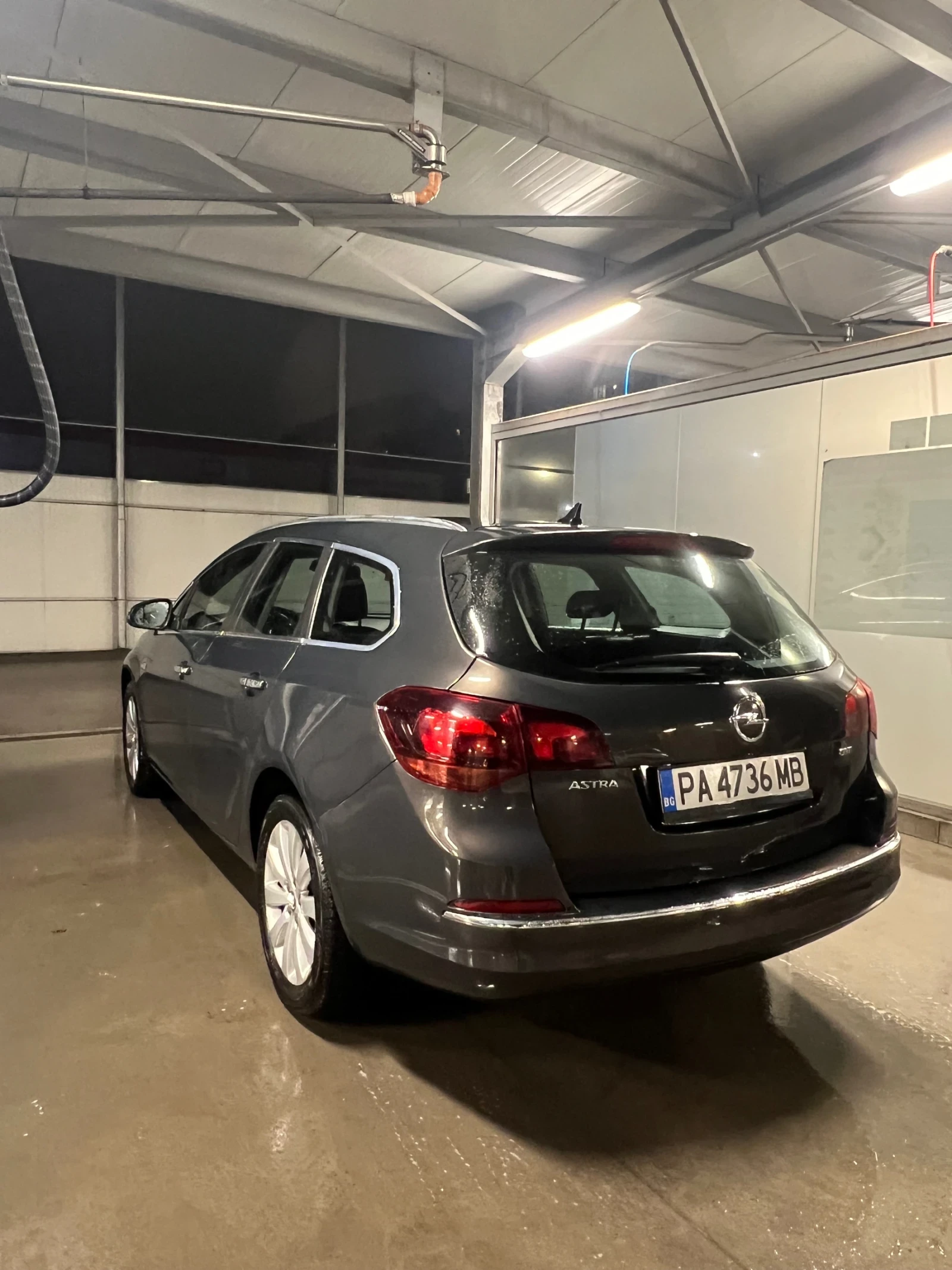 Opel Astra, снимка 3 - Автомобили и джипове - 56478935