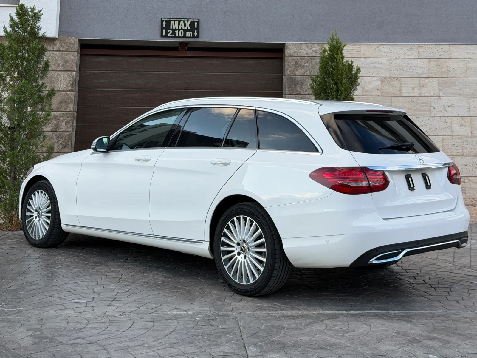 Mercedes-Benz C 220 Panorama Distronic+ Burmester Full ������ 100% | Mobile.bg � ����������� 4
