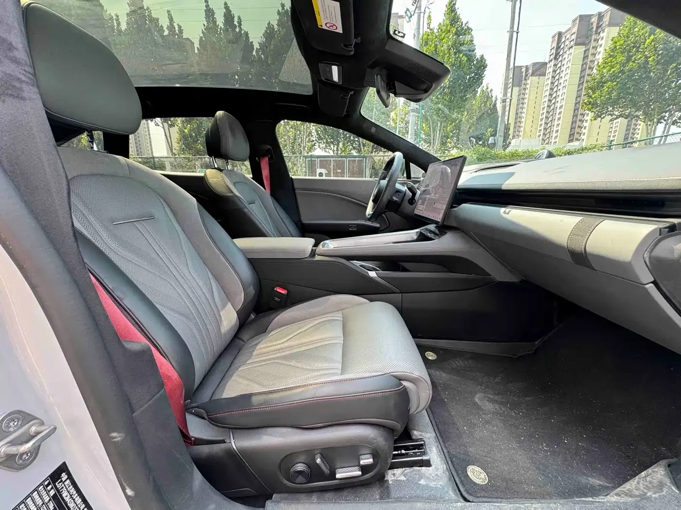 Zeekr 7 GT 2025* SMART DRIVE* PANO* 360* DIS* ������ ���� | Mobile.bg � ����������� 8