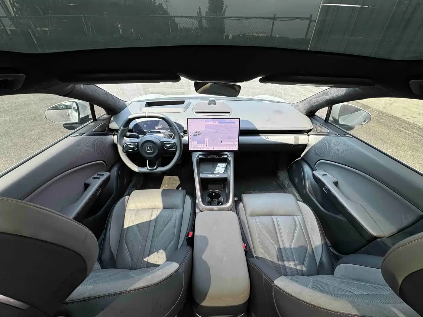 Zeekr 7 GT 2025* SMART DRIVE* PANO* 360* DIS* ������ ���� | Mobile.bg � ����������� 7