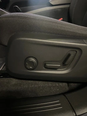 Volvo XC40, снимка 8