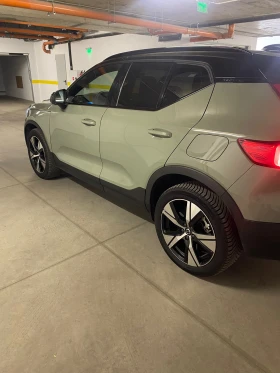 Volvo XC40, снимка 6