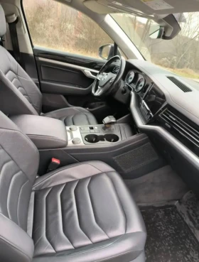 VW Touareg 3.0 DIESEL, снимка 10