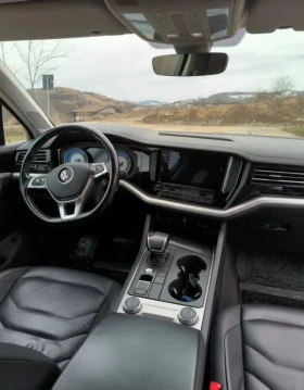 VW Touareg 3.0 DIESEL, снимка 9