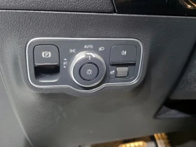 Mercedes-Benz GLA 250 4MATIC, снимка 15