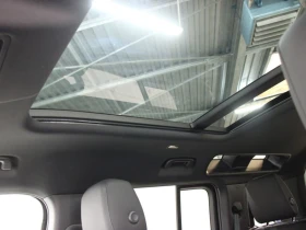 Land Rover Defender 110 D300 X-Dynamic SE | Mobile.bg    6