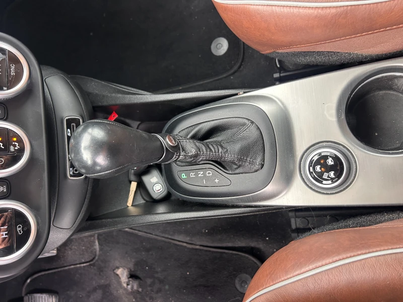 Fiat 500X 2.0MJET CROSS 4X4 AVTOMAT/NAVI/KOJA EURO 6, снимка 14 - Автомобили и джипове - 52615923