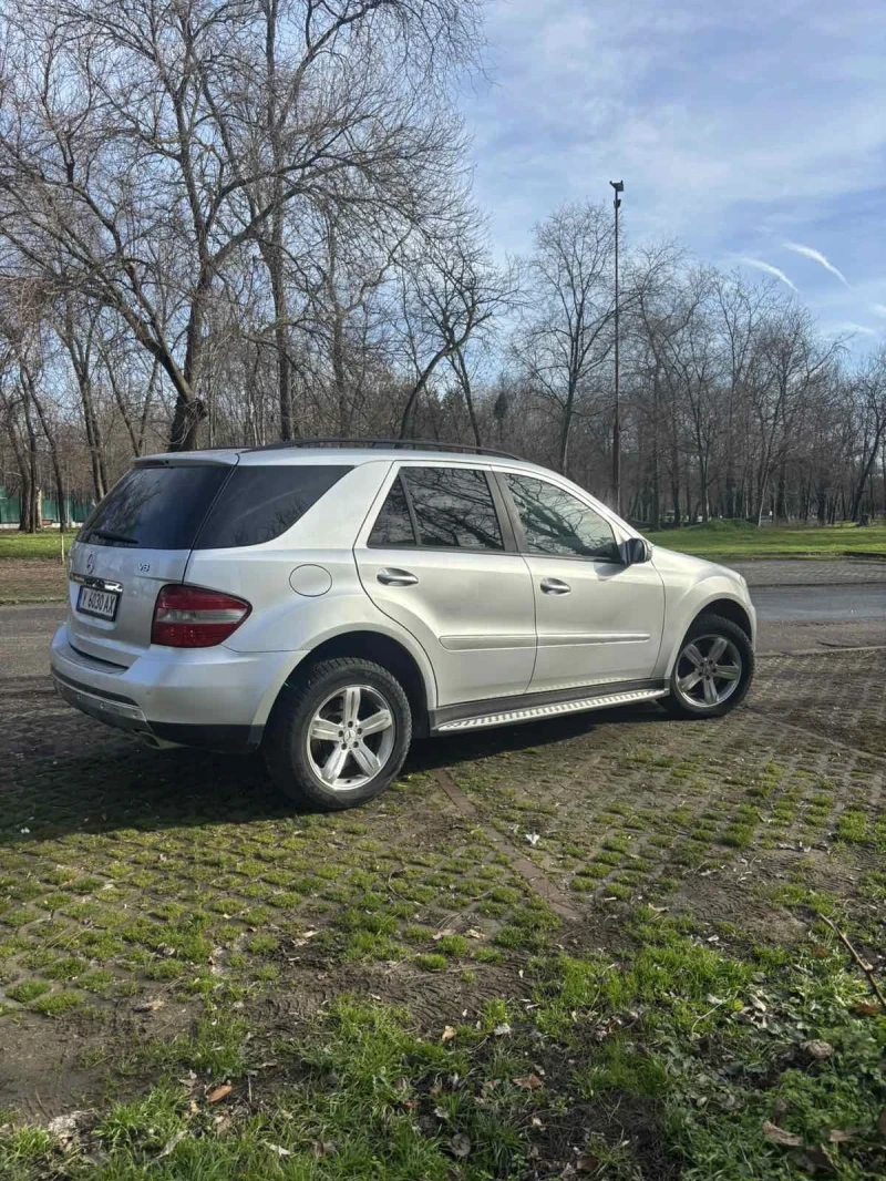 Mercedes-Benz ML 500, снимка 3 - Автомобили и джипове - 52978864