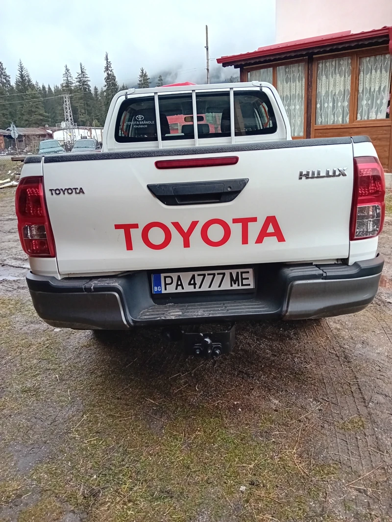 Toyota Hilux, снимка 4 - Автомобили и джипове - 53137393