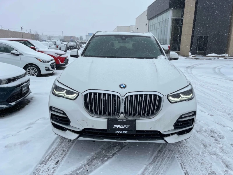 BMW X5 2021 xDrive40i * CARFAX * БЕЗ ПЪРВОНАЧАЛНА ВНОСКА, снимка 2 - Автомобили и джипове - 53182870