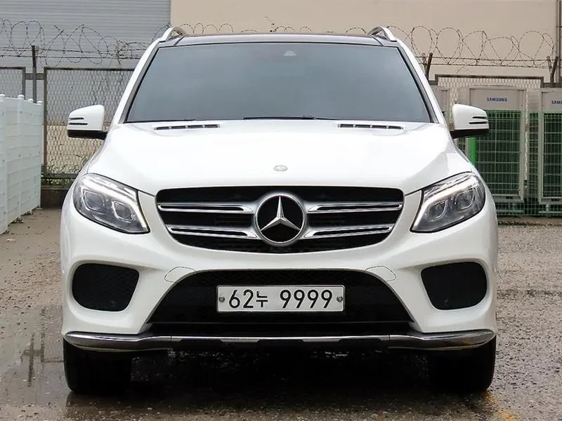 Mercedes-Benz GLE 350 D 4Matic