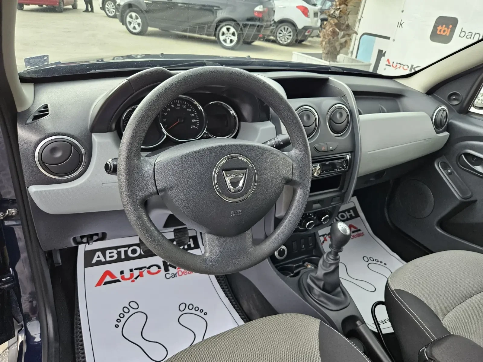 Dacia Duster 1.6i-105кс= 4х4= FACELIFT= 6СК= НАПЪЛНО ОБСЛУЖЕН - изображение 8