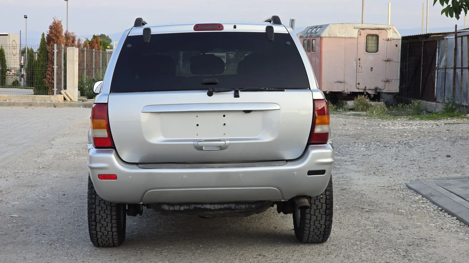 Jeep Grand cherokee OVERLAND FACE 2.7 CRD ИТАЛИЯ - изображение 6