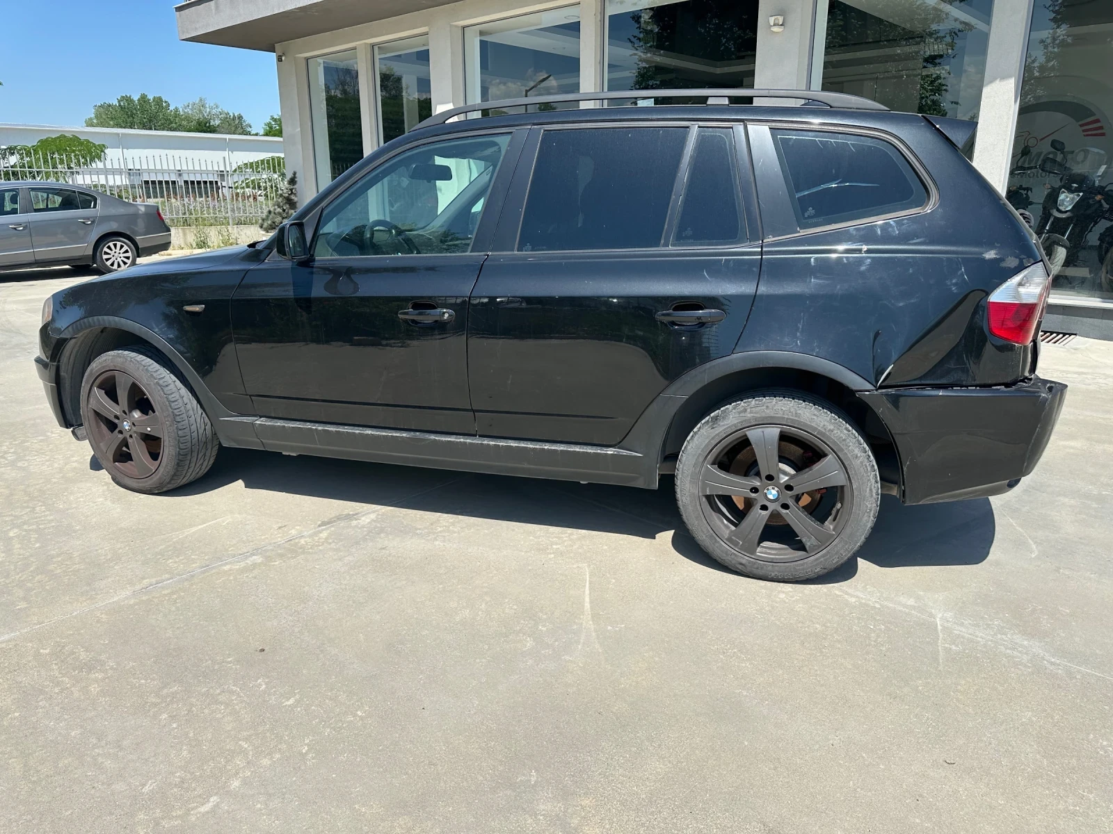 BMW X3 2.0 - изображение 2
