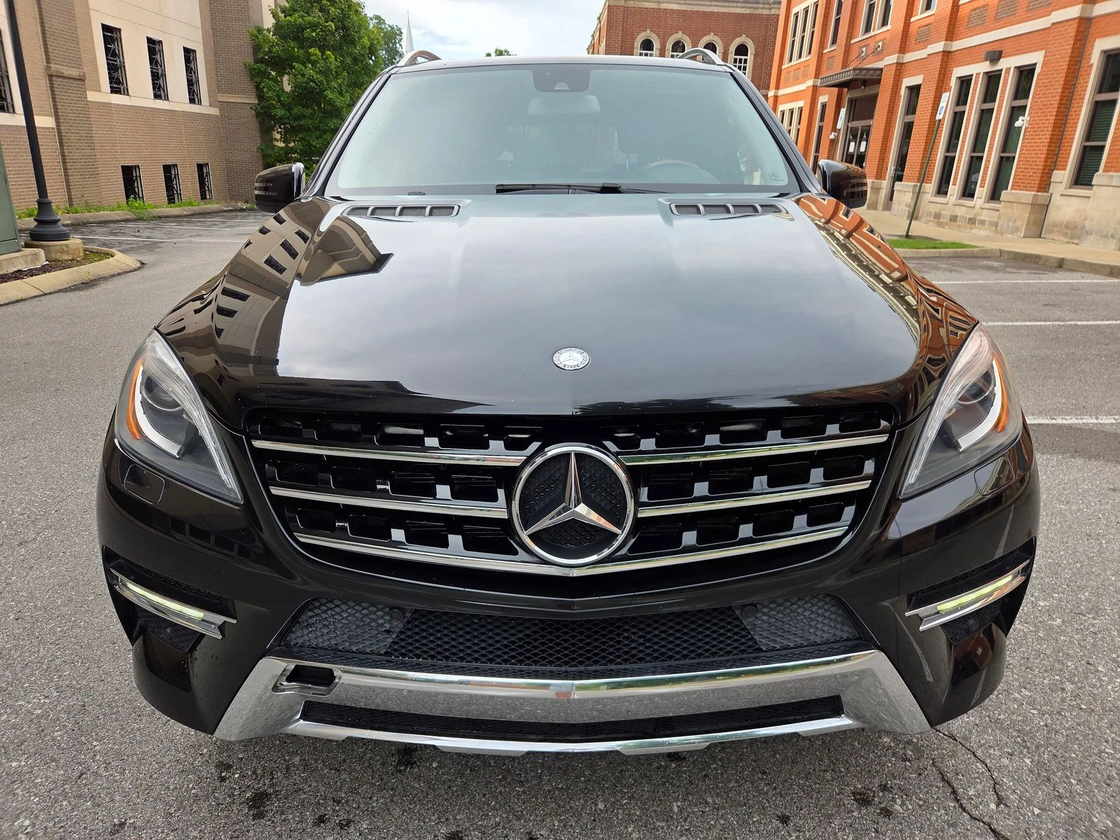Mercedes-Benz ML 500 AMG* PACK* HARMON* KARDON* ПОДГРЕВ* ОБДУХВАНЕ* МАС - изображение 7