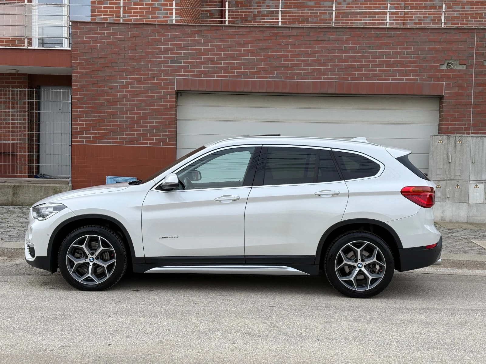 BMW X1 SPORT-LINE-2.0D-4X4-AVTOMAT-190к.с-ШВЕЙЦАРИ-FULL - изображение 8