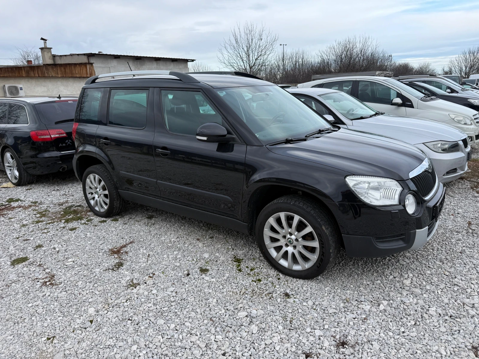 Skoda Yeti 2.0TDI 4x4 - изображение 2