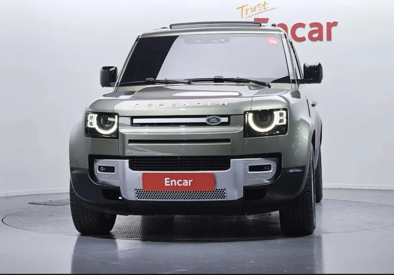 Land Rover Discovery ПОДГРЕВ* ОБДУХВАНЕ* КАМЕРА* КЕЙЛЕС* , снимка 3 - Автомобили и джипове - 53990910