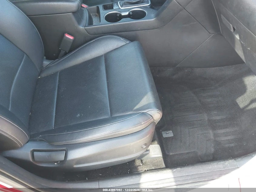 Kia Sportage 2.4L I-4 DI, DOHC, VVT, 181HP Front Wheel Drive | Mobile.bg � ����������� 5