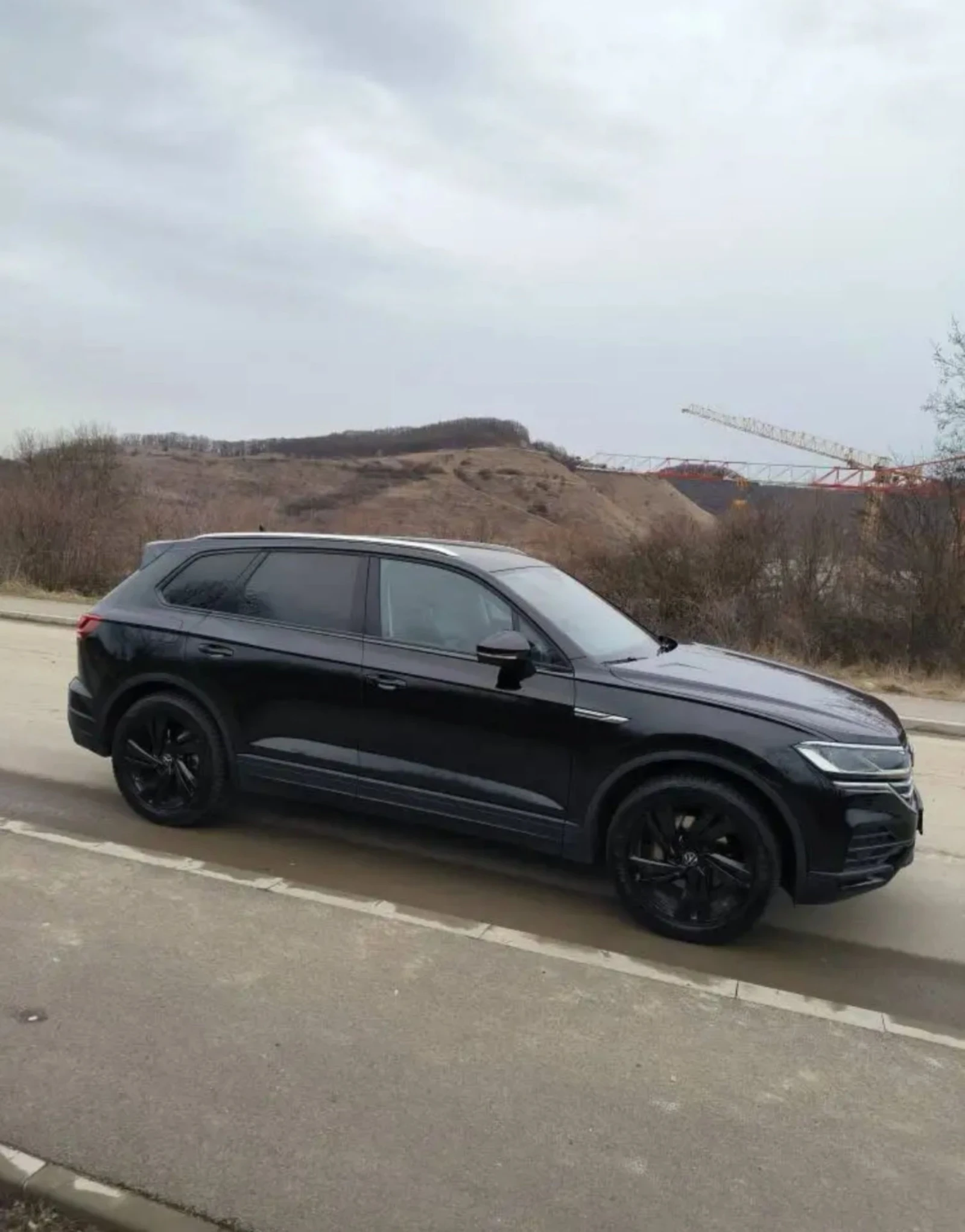 VW Touareg 3.0 DIESEL, снимка 12 - Автомобили и джипове - 54429996