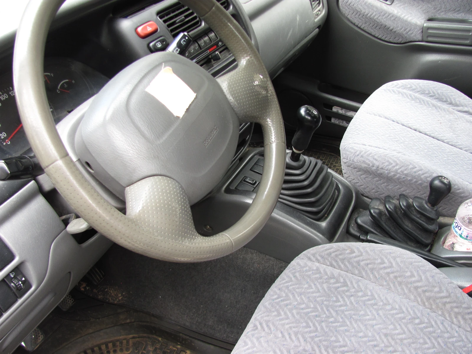 Suzuki Grand vitara, снимка 5 - Автомобили и джипове - 54594878