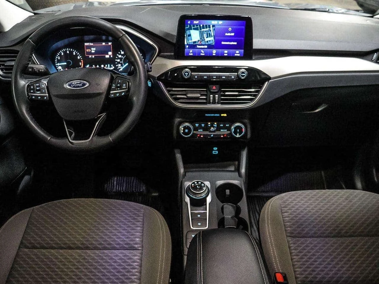 Ford Escape * SE * CARFAX * ЦЕНА ДО БГ, снимка 12 - Автомобили и джипове - 54615463