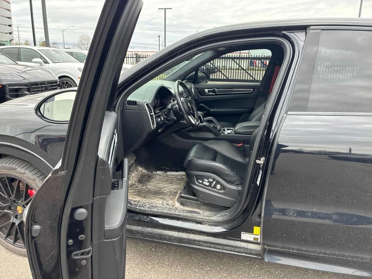 Porsche Cayenne GTS  CARFAX | Mobile.bg � ����������� 16