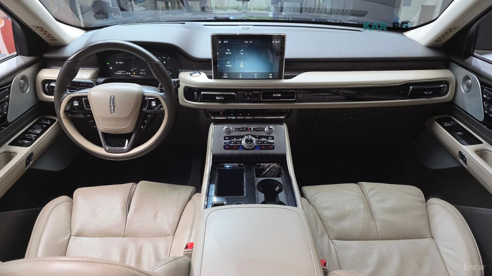 Lincoln Aviator * 3.0* RESERVE* AWD* ПОДГРЕВ* ОБДУХВАНЕ* ПАНОРАМА*, снимка 7 - Автомобили и джипове - 54732744