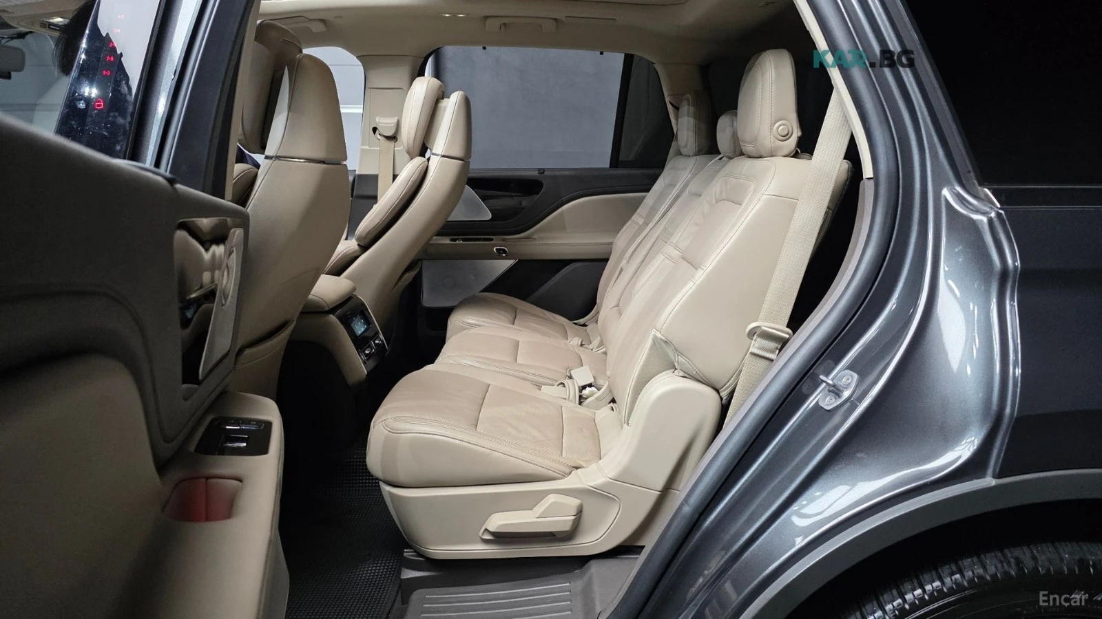 Lincoln Aviator * 3.0* RESERVE* AWD* ПОДГРЕВ* ОБДУХВАНЕ* ПАНОРАМА*, снимка 12 - Автомобили и джипове - 54732744