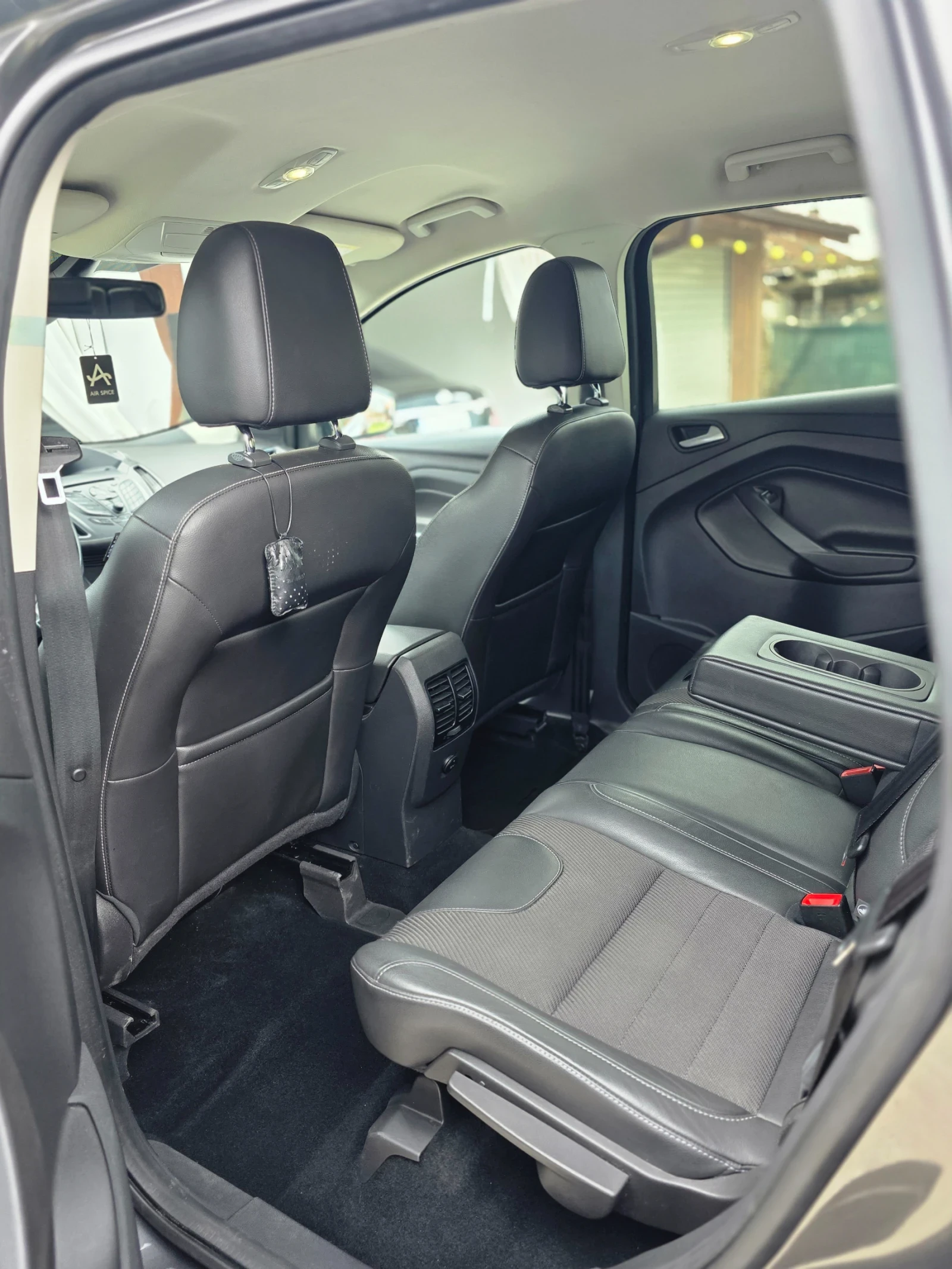 Ford Kuga, снимка 11 - Автомобили и джипове - 54738264