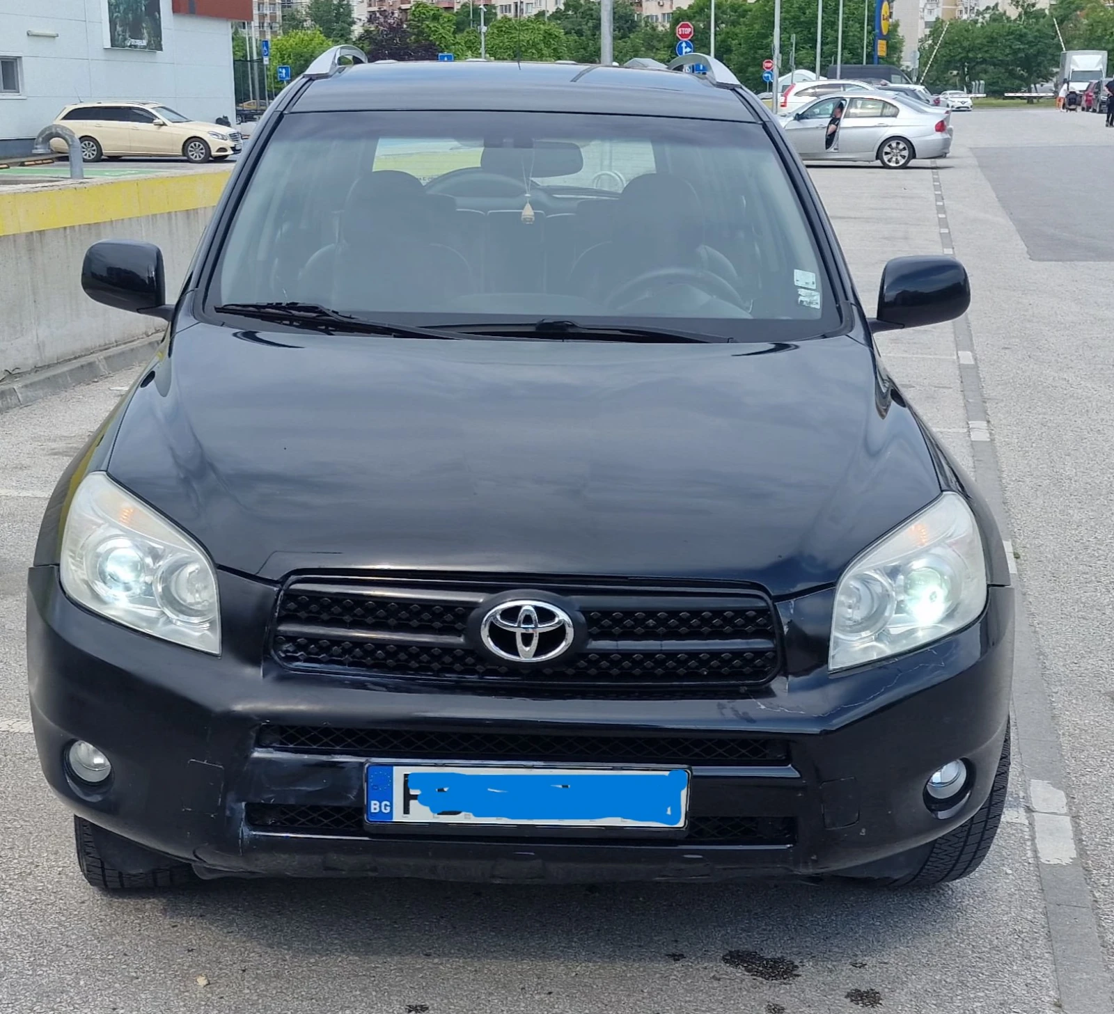 Toyota Rav4, снимка 2 - Автомобили и джипове - 54774996