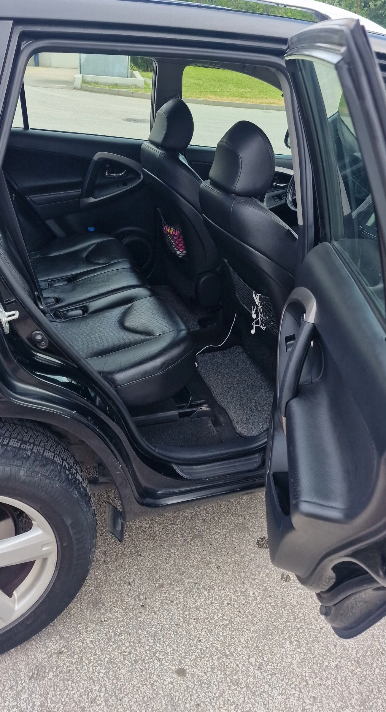 Toyota Rav4, снимка 8 - Автомобили и джипове - 54774996