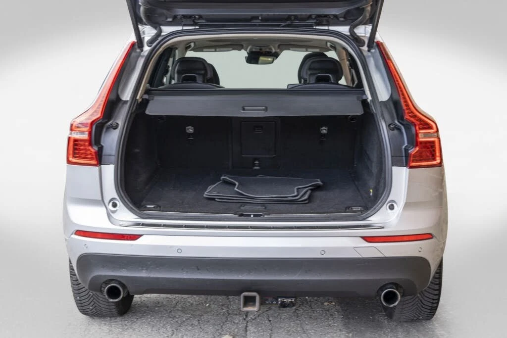 Volvo XC60 T6 Momentum AWD* ПОДГРЕВ* ПАНО* CAM, снимка 6 - Автомобили и джипове - 55099968