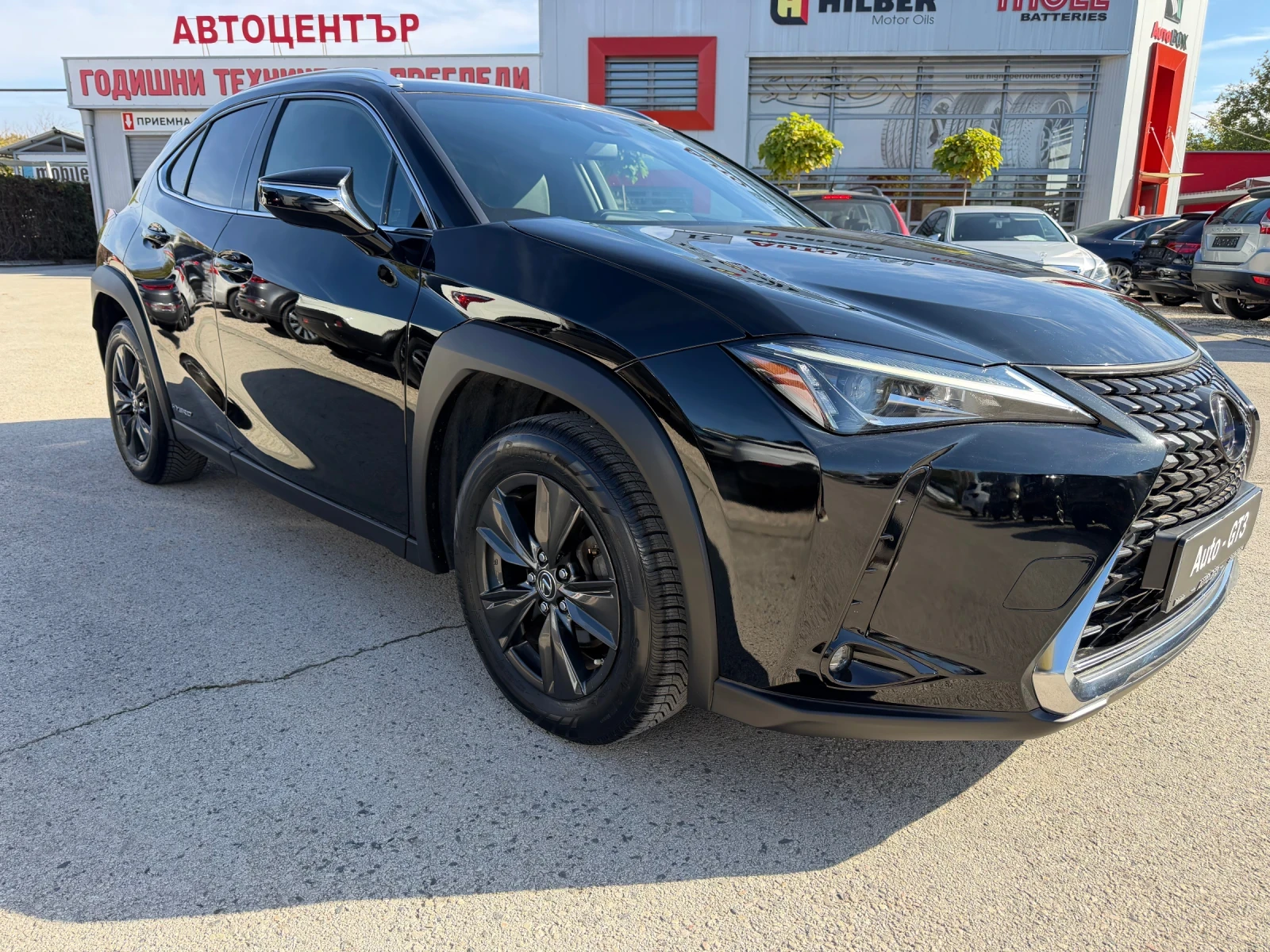 Lexus UX 250h 2.0h 184�.� �������� �� ����� ��������� | Mobile.bg � ����������� 3