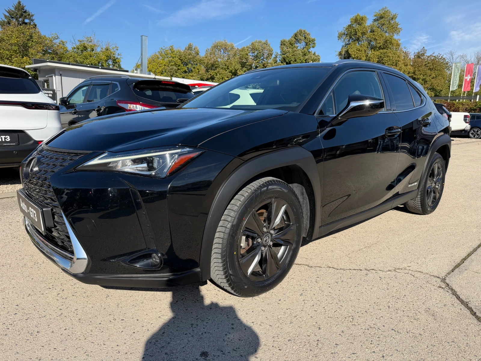 Lexus UX 250h 2.0h 184к.с ГАРАНЦИЯ НА ЦЕЛИЯ АВТОМОБИЛ