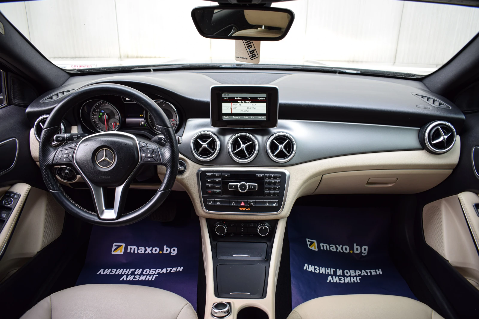Mercedes-Benz GLA 200 2.2CDI 4-MATIC ПАНОРАМА, снимка 11 - Автомобили и джипове - 56202409