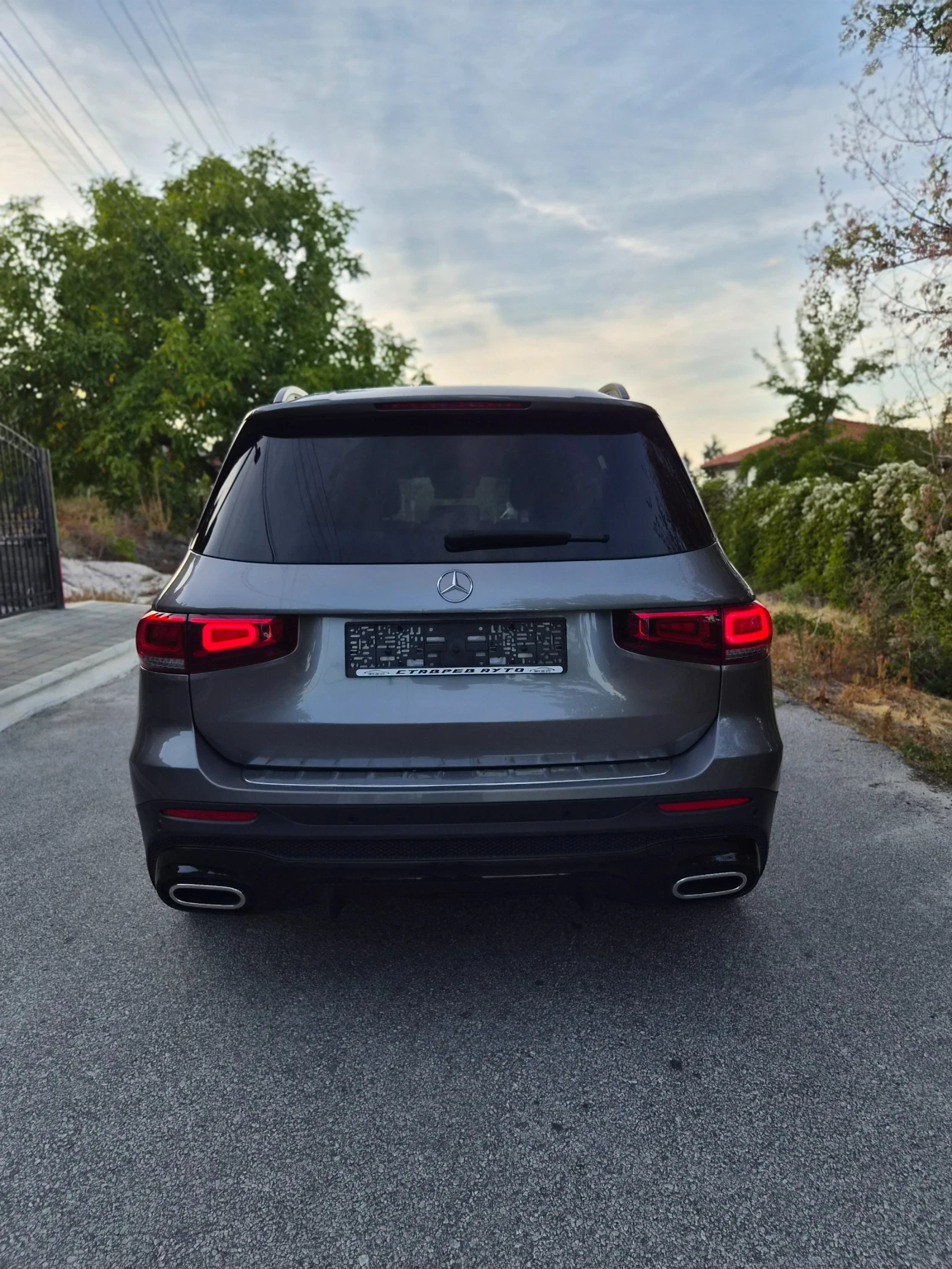 Mercedes-Benz GLB 220 D/4х4/7места/AMG/, снимка 6 - Автомобили и джипове - 56333111