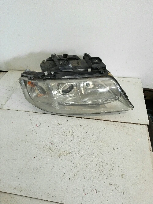 Фар десен Ауди А6