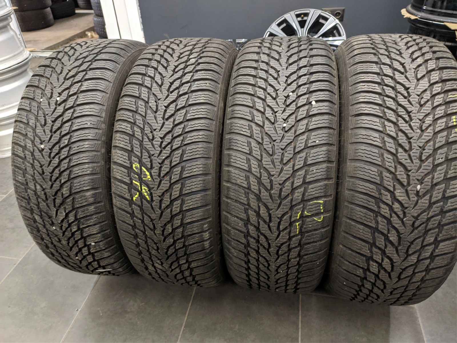  215/55R17 | Mobile.bg   5