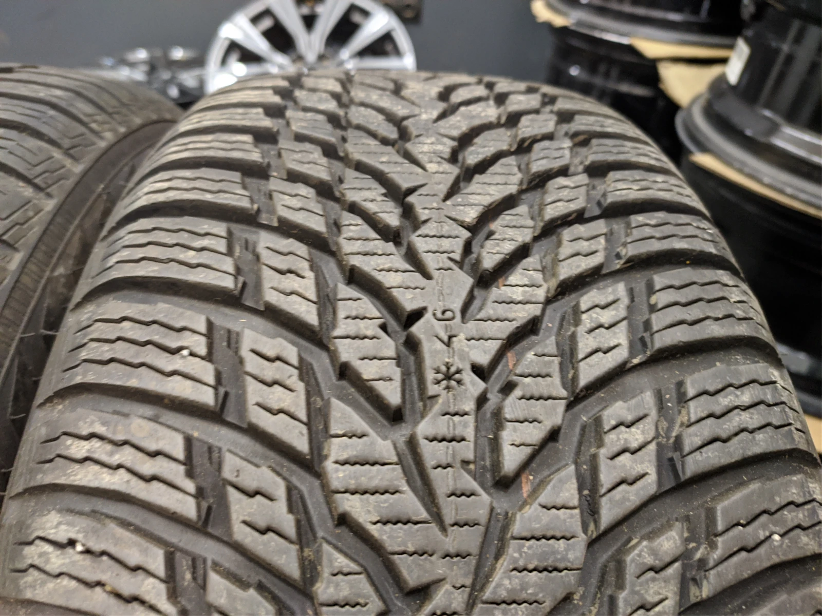  215/55R17 | Mobile.bg   4