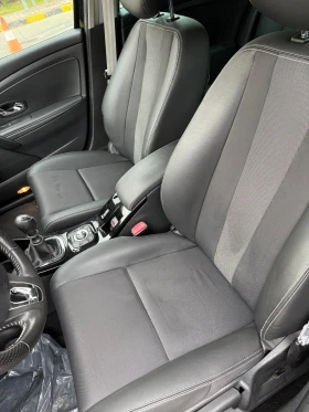 Renault Megane 1.4/BOSE/FULL/Гаранция!, снимка 6