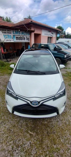 Toyota Yaris ПЕРФЕКТНА, снимка 2