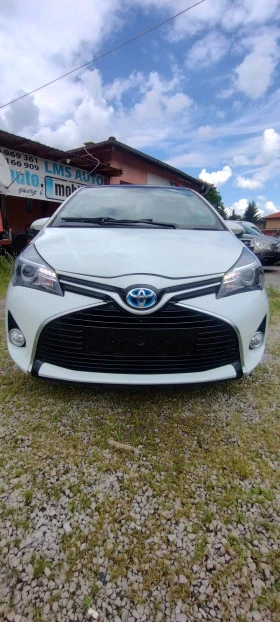 Toyota Yaris ПЕРФЕКТНА, снимка 8