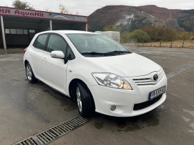 Toyota Auris 1.3 VVTI, снимка 3